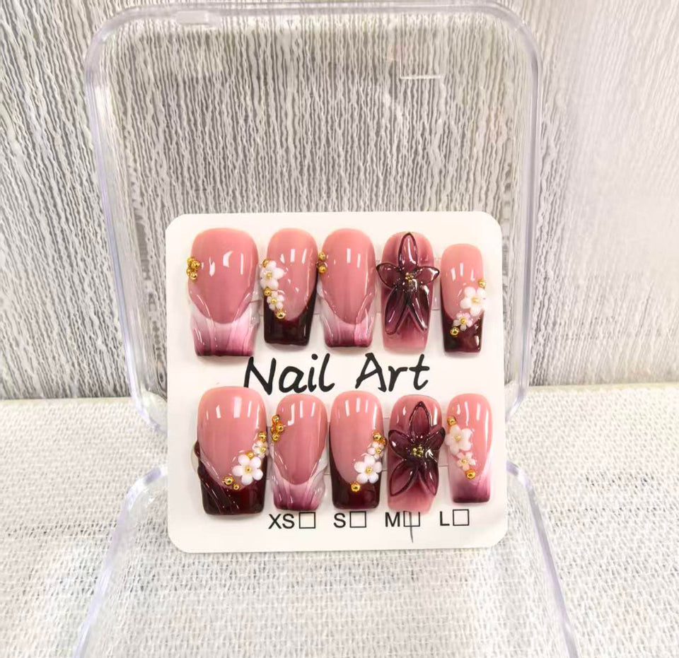 meemooron front packaging showing red French tip nails and contents