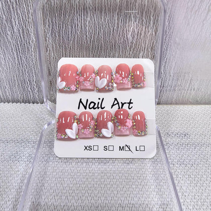 meemooron front packaging displaying 10-piece press-on nail set and accessories for quick wear