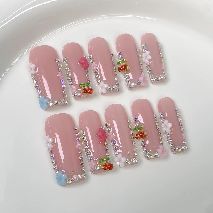 meemooron front packaging showing full 10-piece nail set and accessories, stylish ready-to-wear