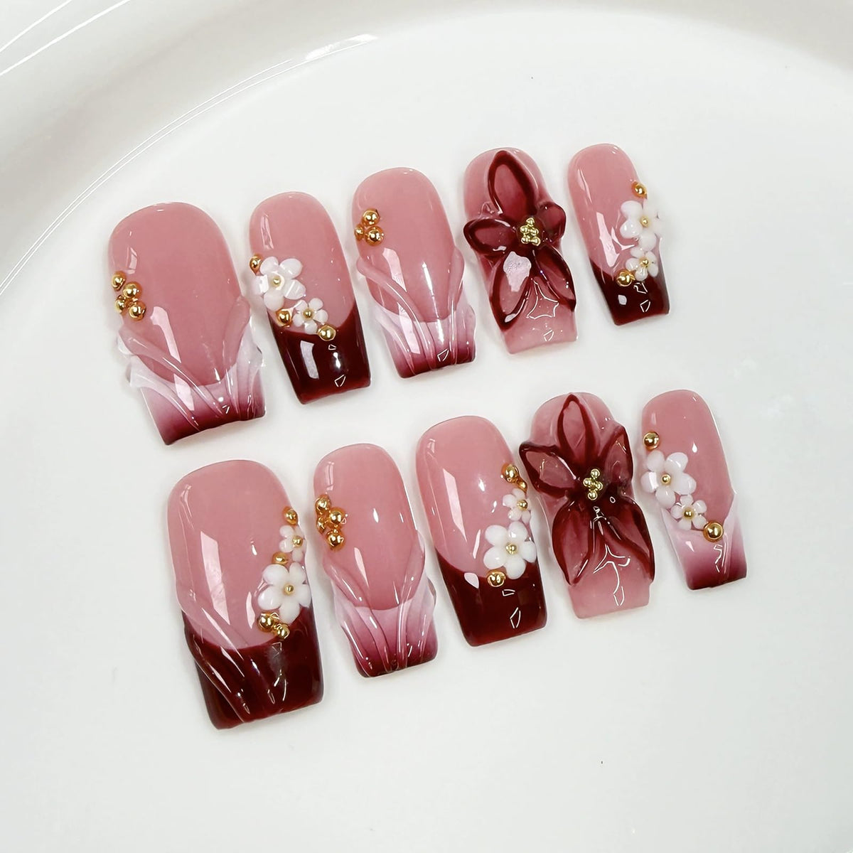 meemooron pearl charm accent nail showing luxury ornamentation
