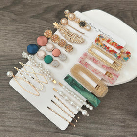 Mehayi acrylic barrette texture demonstrating glossy pattern and modern appeal