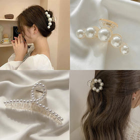 Mehayi clip securing half-up hairstyle offering polished hold