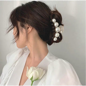 Mehayi side profile of an open clamp showing strong spring and grip