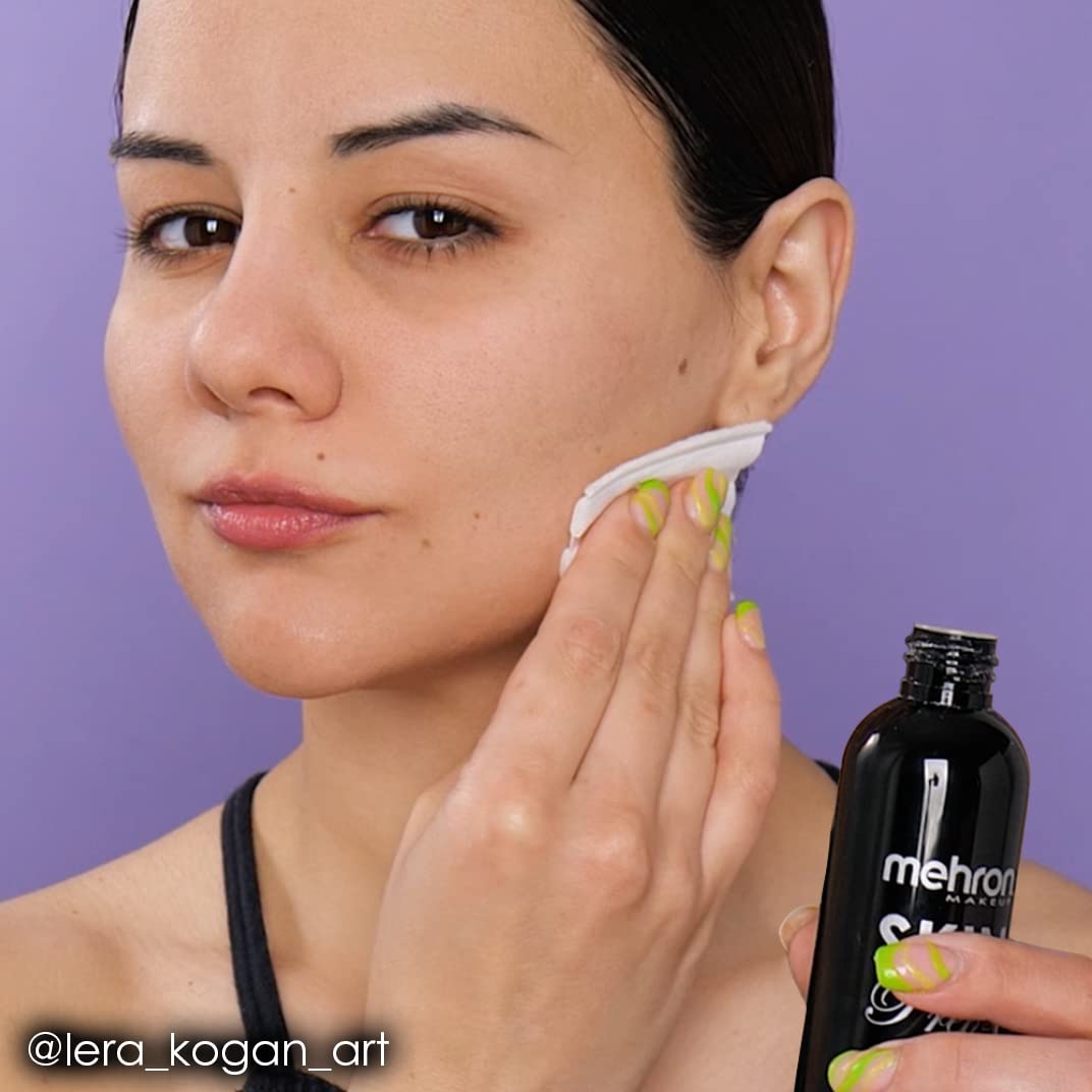 Mehron Skin Prep Pro label close-up highlighting made in USA and cruelty-free