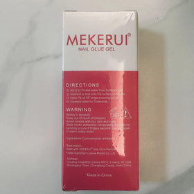MEKERUI included inside a travel beauty kit for on-the-go fixes