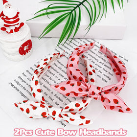 Melbelia size comparison in hand showing stretchable one-size fit