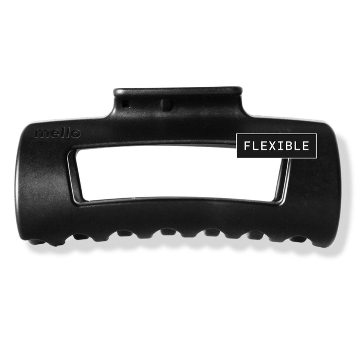 MELLO front view of medium black clip showing strong grip benefit