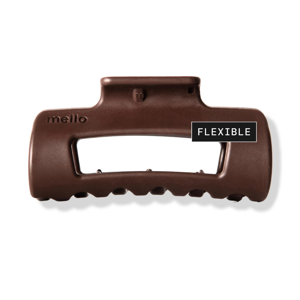 MELLO front view showing compact clip and secure design benefit