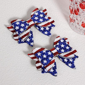 melyde young girl wearing bows at parade offering cheerful styling