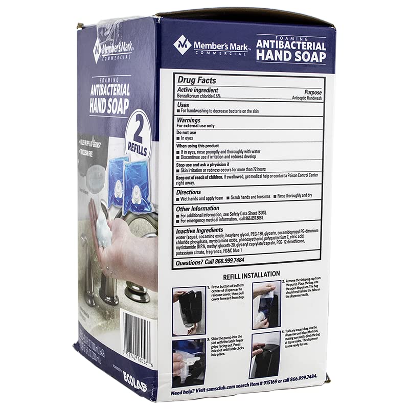 MEMBER´S MARK foam texture close-up illustrating rich lather and gentle cleansing