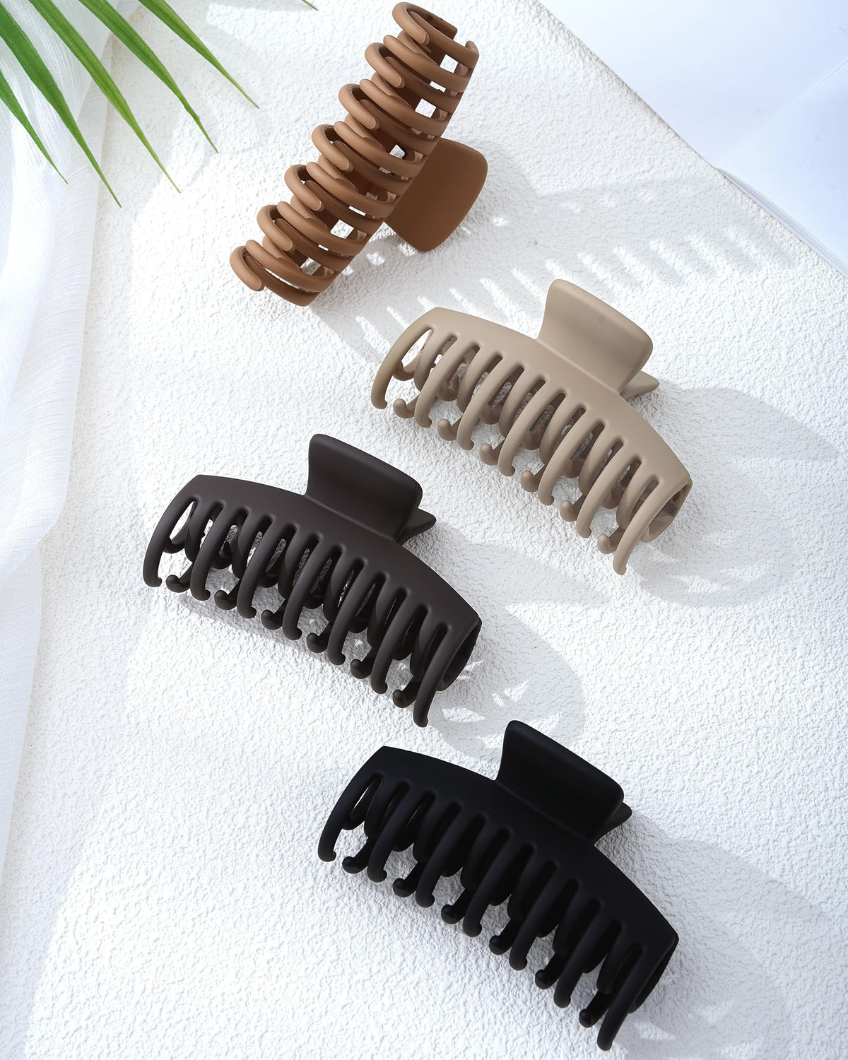 Mesovor clip securing short layered hair showing slip-free styling benefit