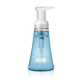 Method pump close-up highlighting easy foam dispensing and convenience