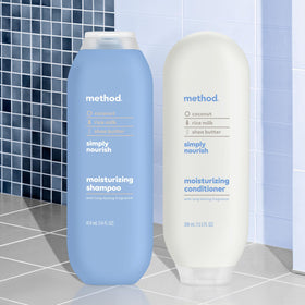 Method recycled bottle material detail showing PCR plastic and sustainable choice benefit