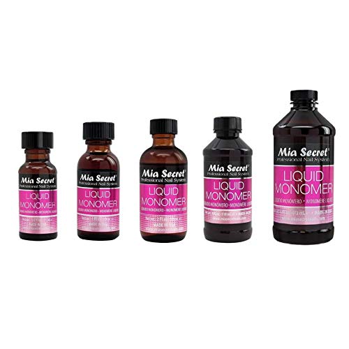 Mia Secret monomer used in salon application demonstrating smooth acrylic work