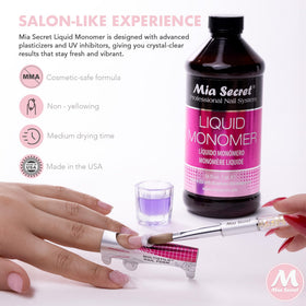 Mia Secret phenolic cap close-up highlighting leak-proof seal for spill prevention