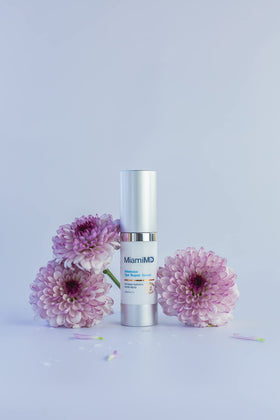 MiamiMD eye serum application gel on finger ready for under-eye use