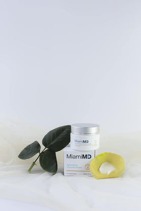 MiamiMD label close-up of ingredient panel showing peptide blend benefits