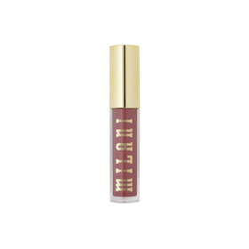 Milani lifestyle model wearing gloss showing everyday polished, fuller-looking lips