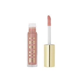 Milani lifestyle outdoor wearer wearing gloss showing natural radiant finish benefit