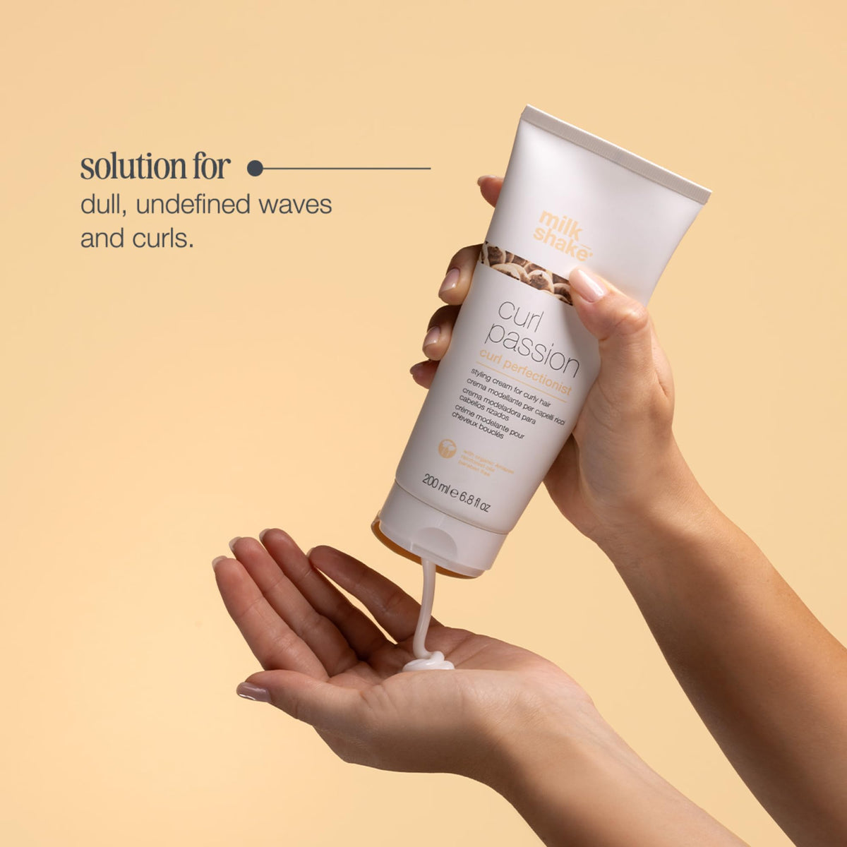 milk_shake cream on hands ready for application, easy spread benefit