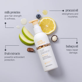 milk_shake gel in palm demonstrating easy distribution and frizz control
