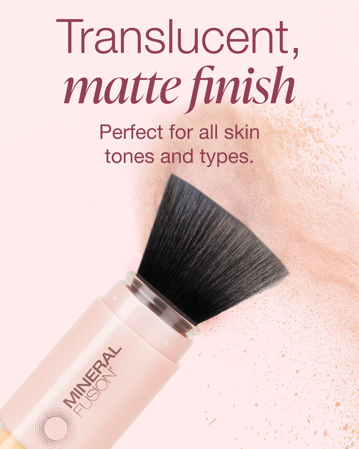 Mineral Fusion powder texture close-up illustrating fine, translucent, oil-absorbing finish