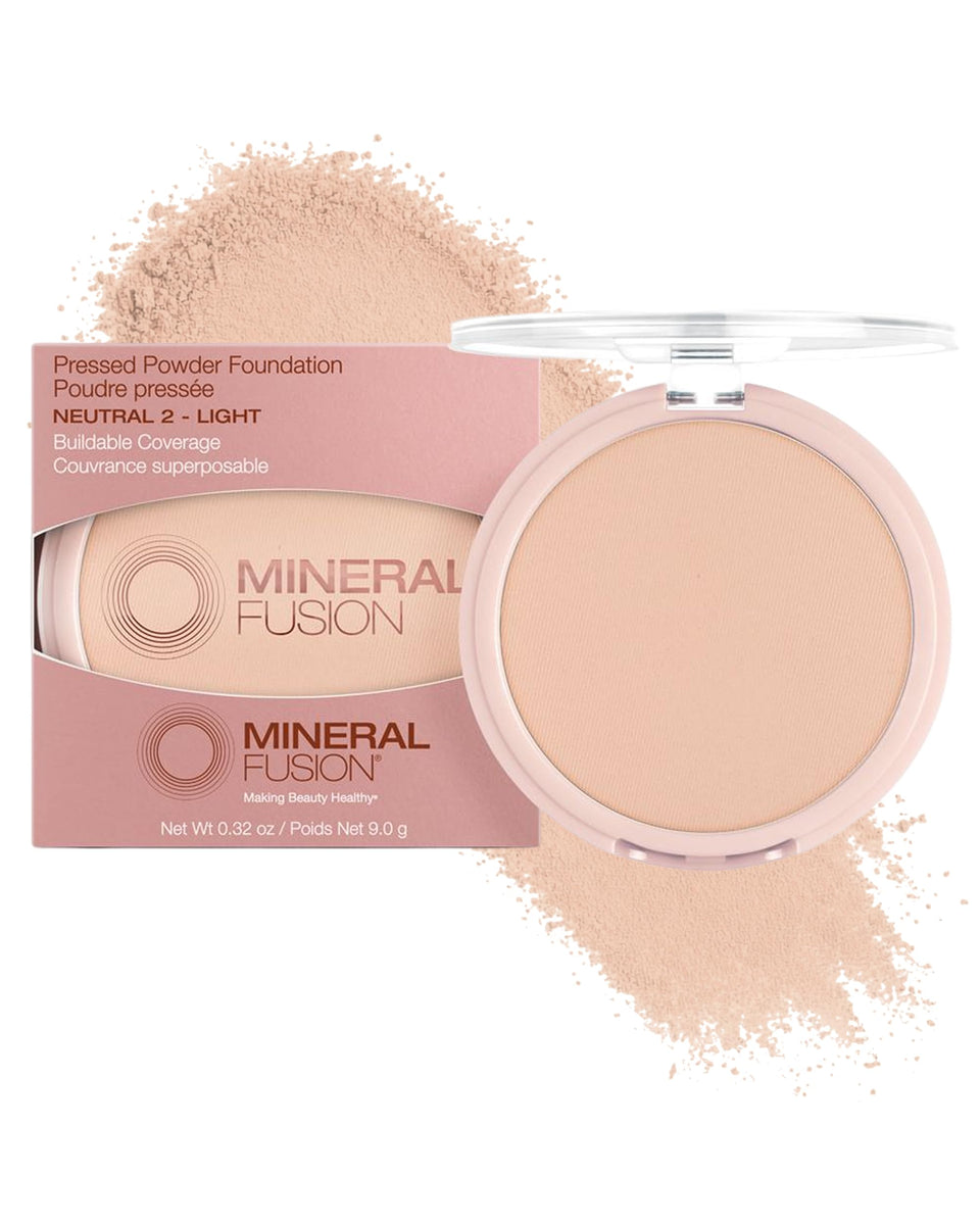 Mineral Fusion compact front view showing neutral 2 shade benefit: matte coverage