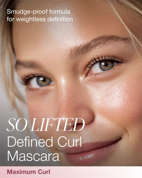 Mineral Fusion curved wand close-up demonstrating lift and precise lash separation