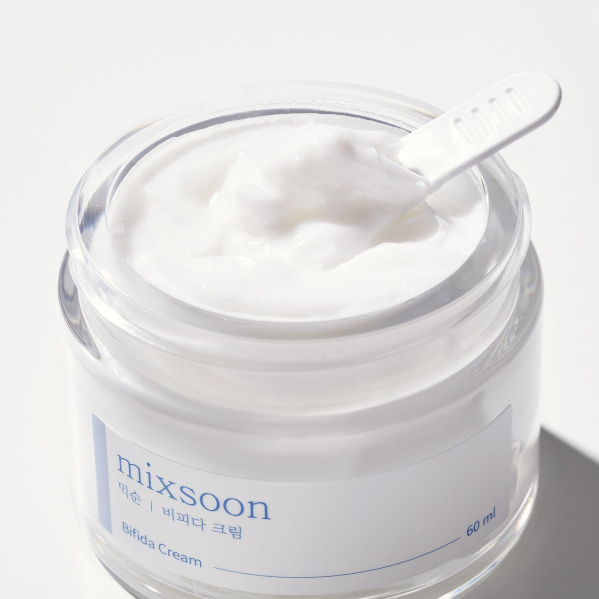 mixsoon cream applied on hand demonstrating fast absorption and barrier support