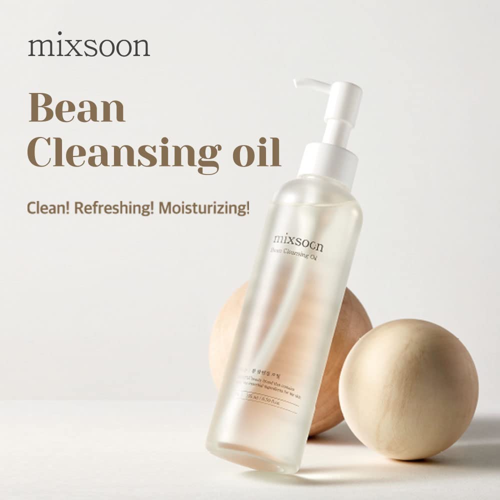 mixsoon texture close-up showing lightweight oil turning milky for easy rinse