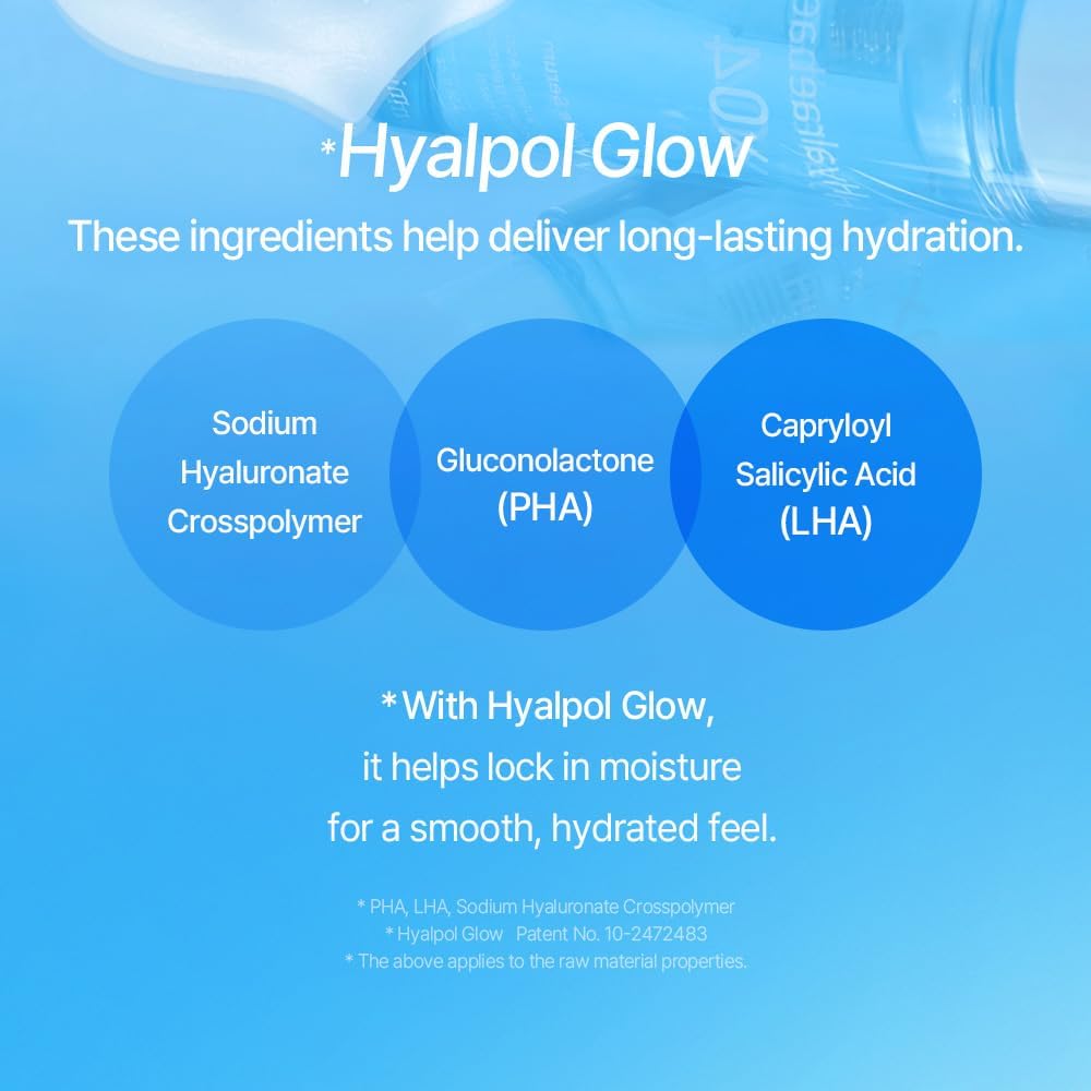 mixsoon applying serum before makeup to create smooth base benefit