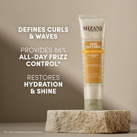 Mizani pump dispenser close-up for easy controlled product dosing