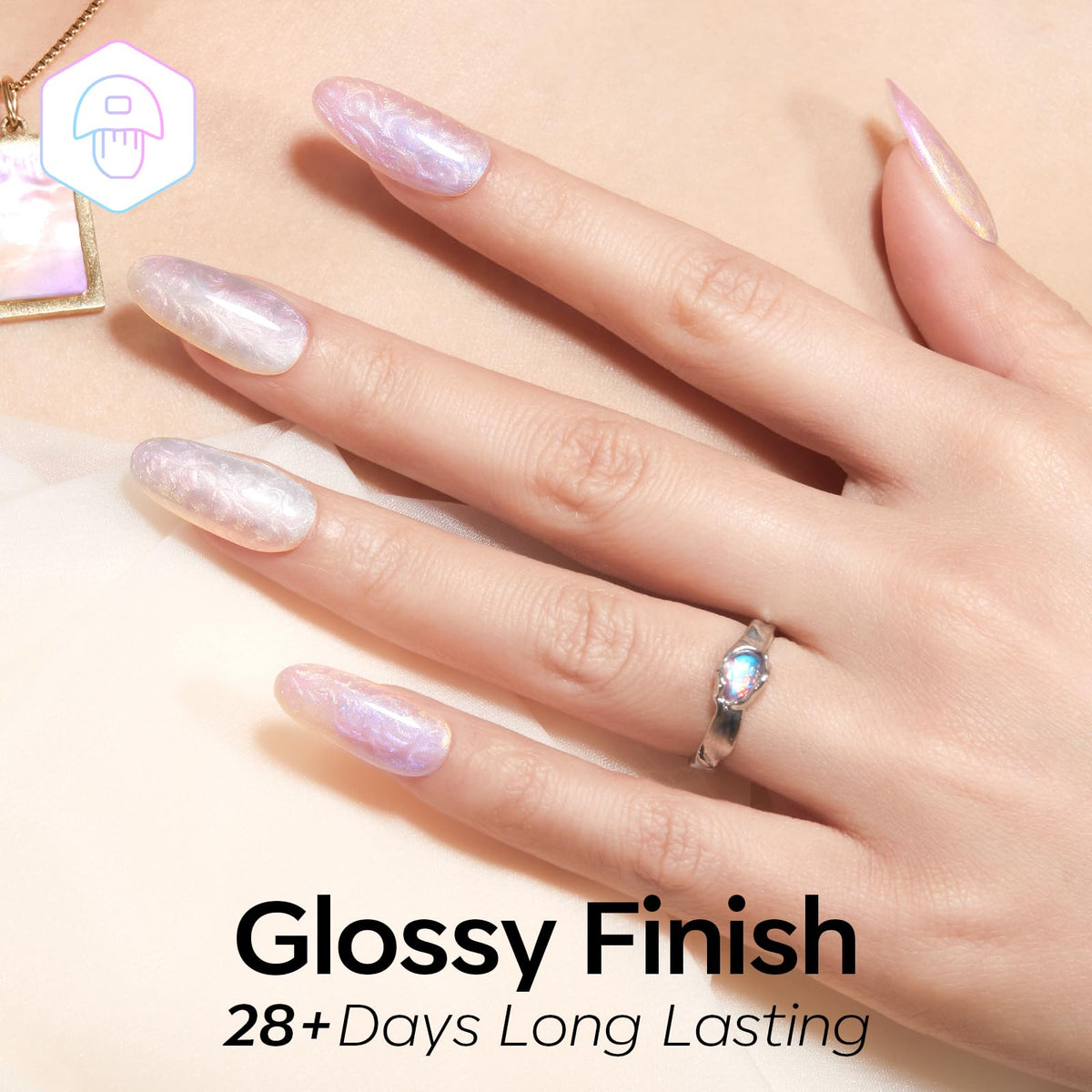 modelones close-up shimmer texture highlighting pearl particles for luminous finish