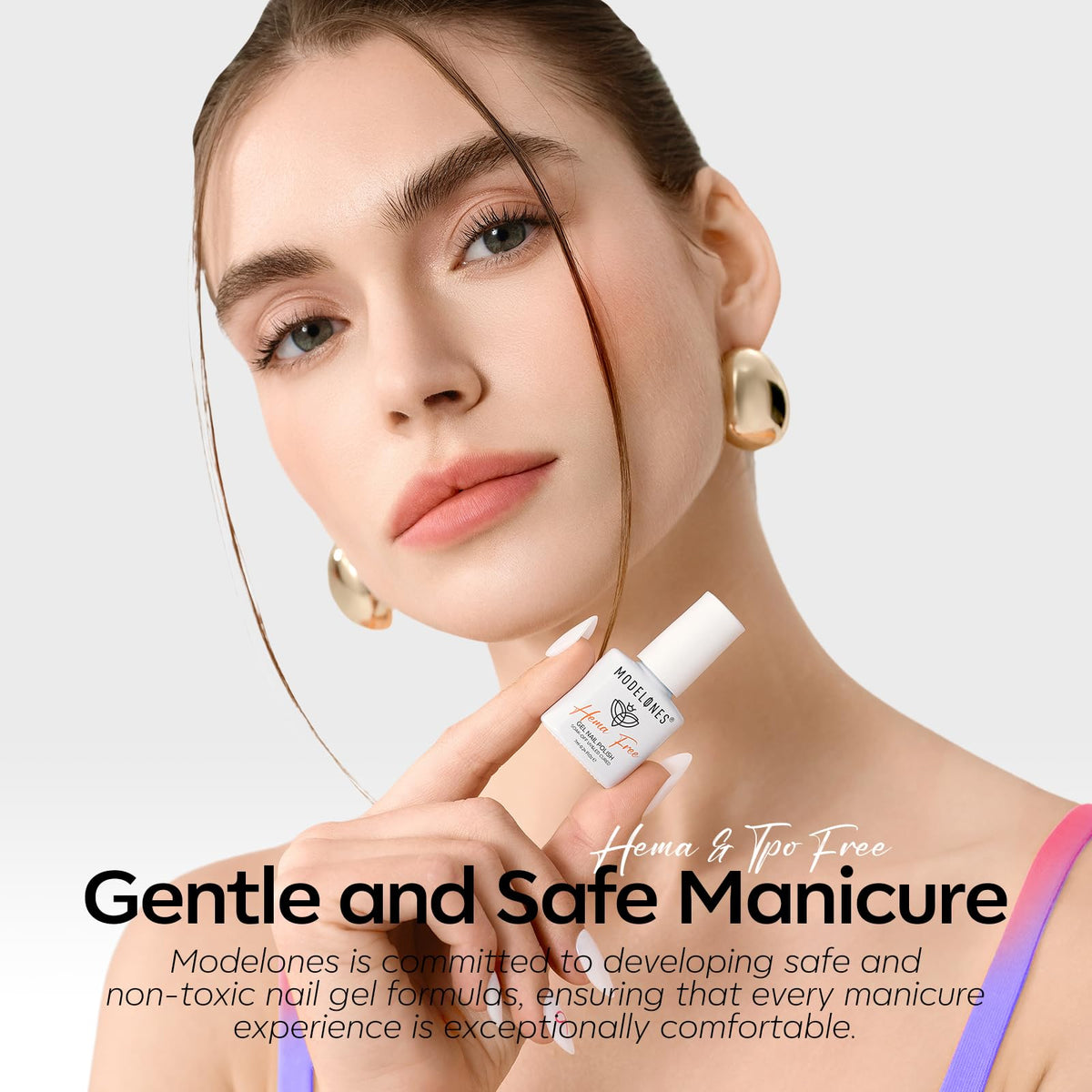 modelones lifestyle manicure at a party showing finished nails and eye-catching appearance