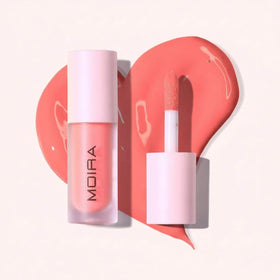 Moira Love Steady applicator closeup highlighting smooth, precise application benefit