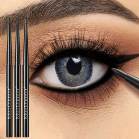 Close-up of MooGlamor retractable tip revealing smooth gel point for precise application