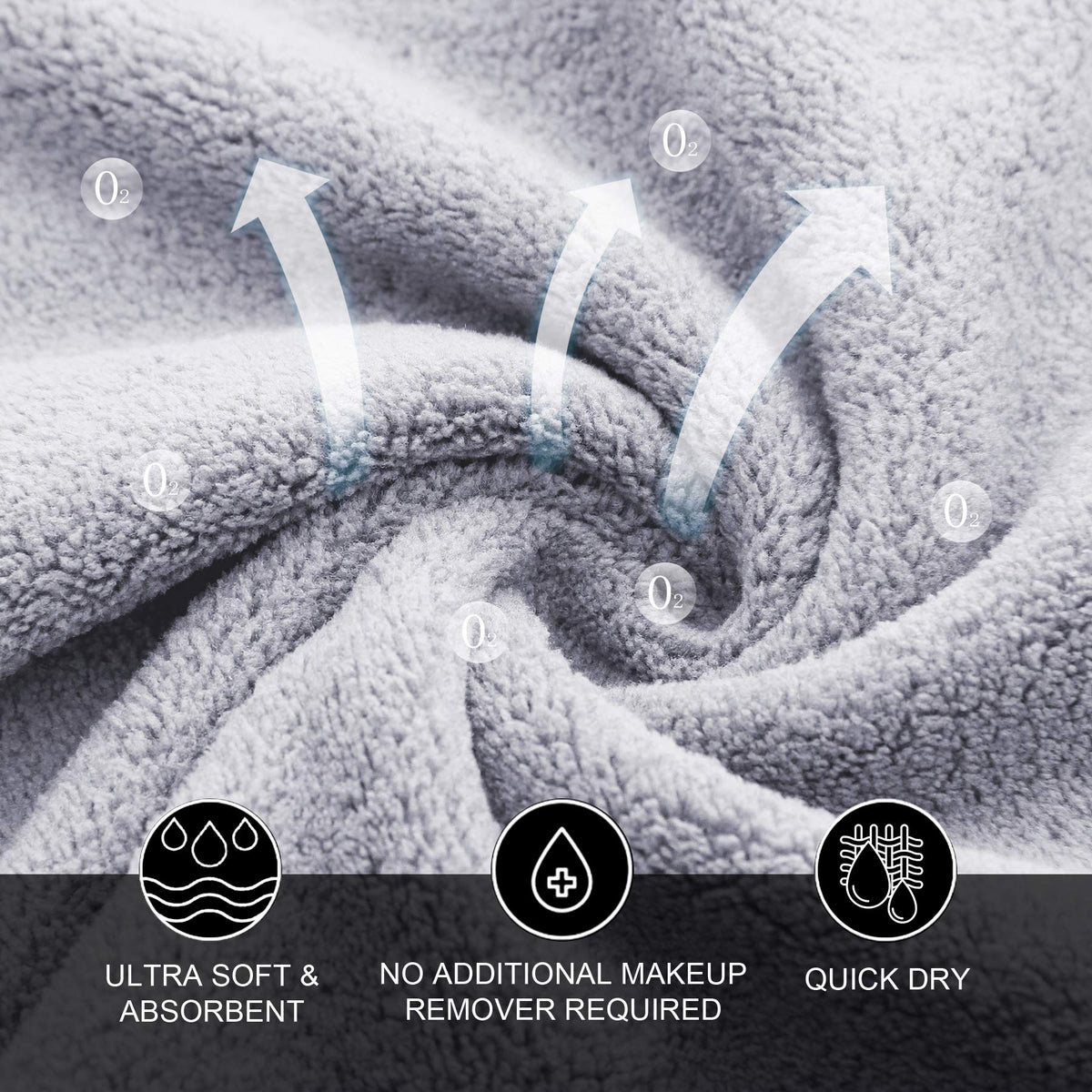 MOONQUEEN cloth inside travel bag for quick touch-ups on the go
