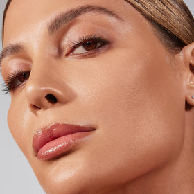 MORPHE pump dispensing foundation for controlled, mess-free application