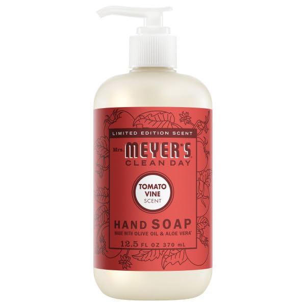 Mrs. MEYER'S Blueberry soap lather texture, fruity foam leaves hands soft