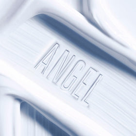 Mugler Angel creamy texture close-up illustrating rich hydration and smoothness