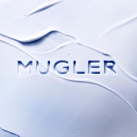 Mugler Angel lotion texture close-up illustrating creamy hydration and absorbency benefit