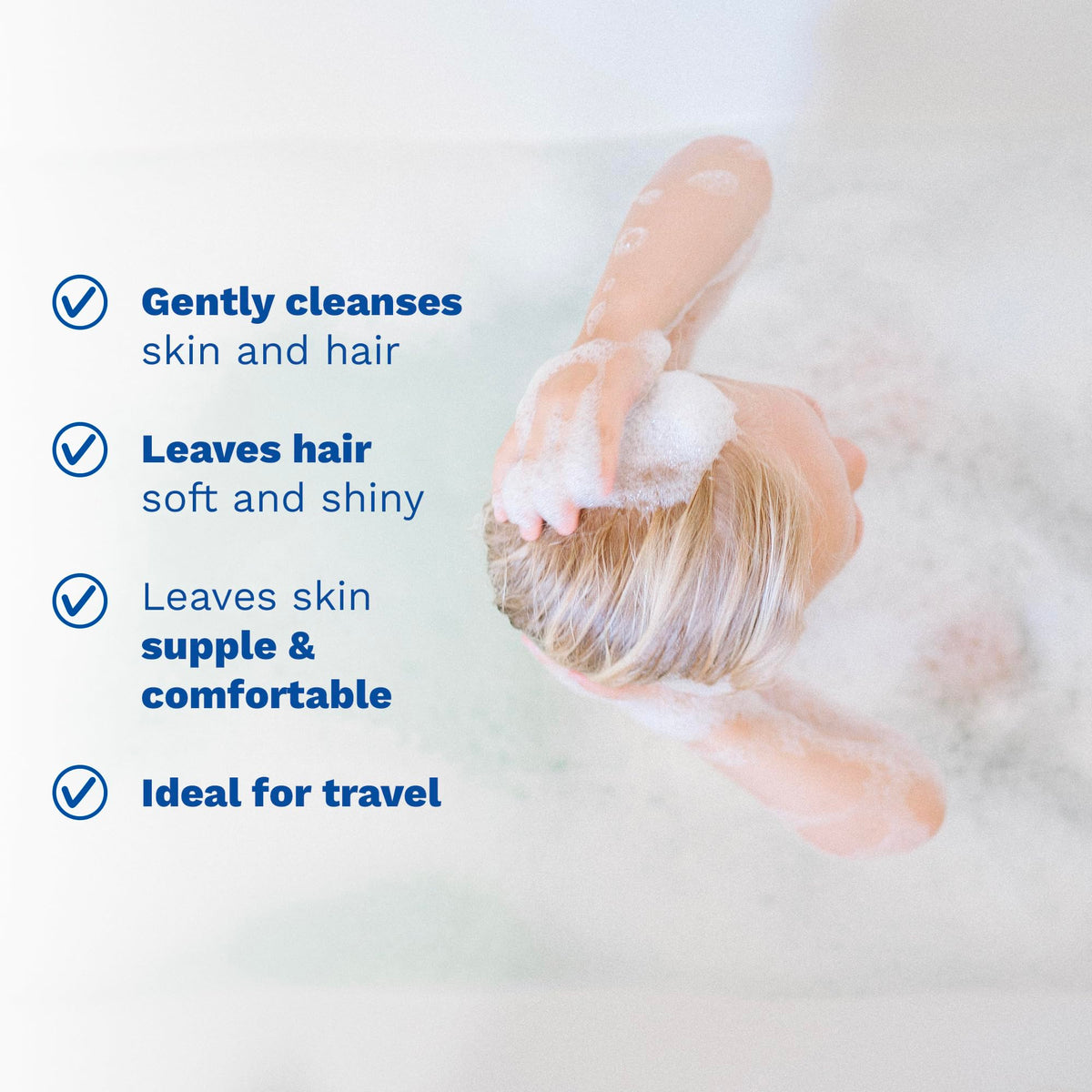 Mustela bar lather demo producing creamy foam for effective cleansing
