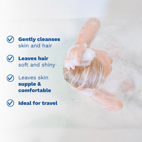 Mustela bar lather demo producing creamy foam for effective cleansing