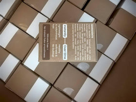 Muun ingredient label listing coconut, shea butter and almond oil benefits