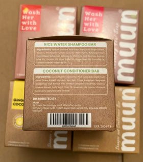 Muun scale showing two shampoos one conditioner indicating multi-month supply benefit