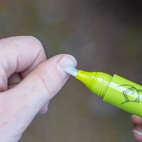 Nail Quail brush tip close-up enabling precise, targeted application