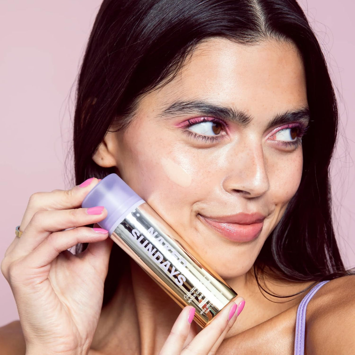 Naked Sundays used under foundation showing primer effect and smoother makeup benefit