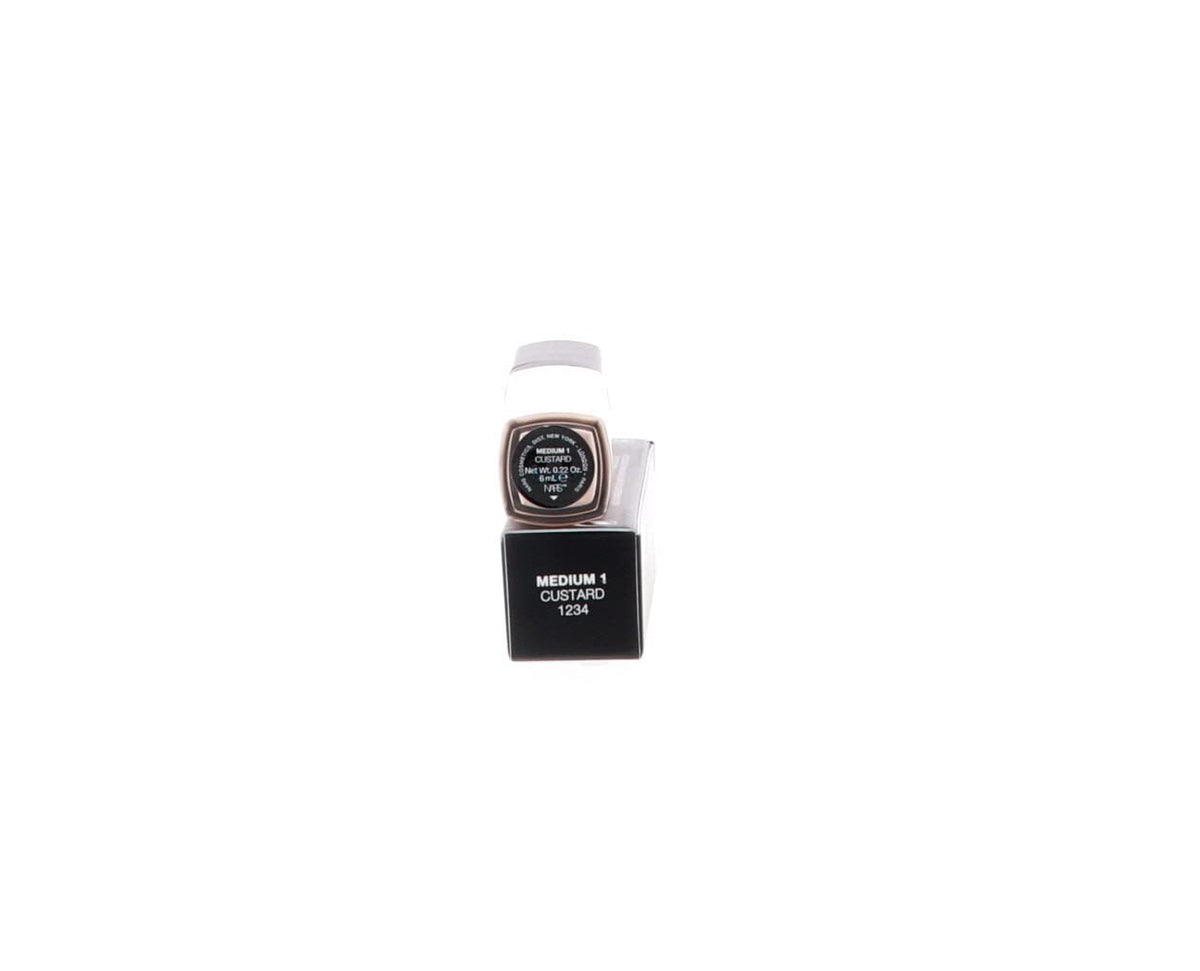 NARS creamy concealer texture swiped on skin showing blendable, hydrating finish