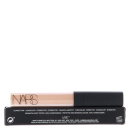 NARS contour demo along jawline showing sculpting potential and subtle definition