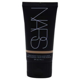 Close-up swatch of NARS Pure Radiant Finland texture illustrating lightweight blendability